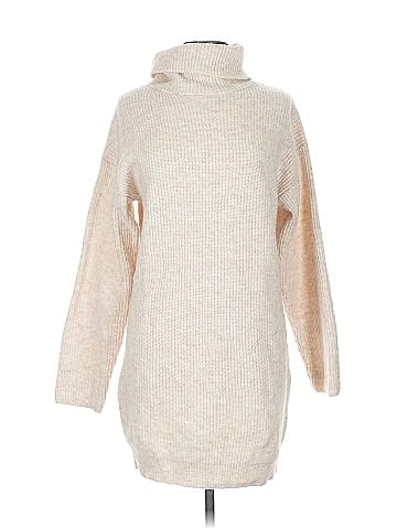 MOTF Turtleneck Sweater (view 1)