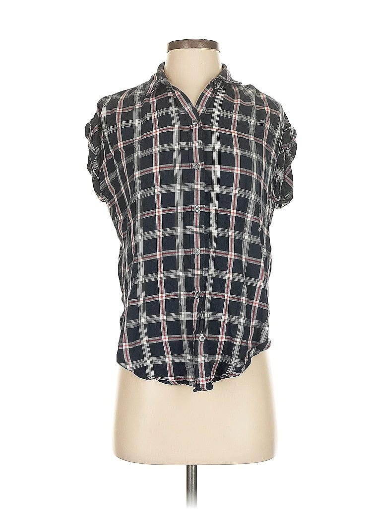 Click to view more detailed imagery on our partner's website Pre-owned Abercrombie & Fitch Short Sleeve Blouse In Gray