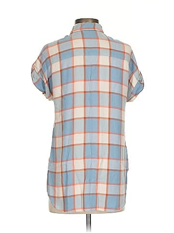 L.L.Bean Signature Short Sleeve Button-Down Shirt (view 2)