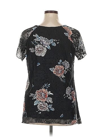 Elizabeth and James Short Sleeve Blouse (view 2)