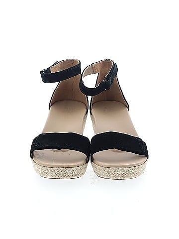 ABEO Wedges (view 2)