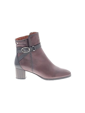 Pikolinos Ankle Boots (view 1)