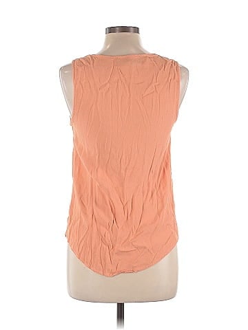 Akira Chicago Black Label Sleeveless Blouse (view 2)