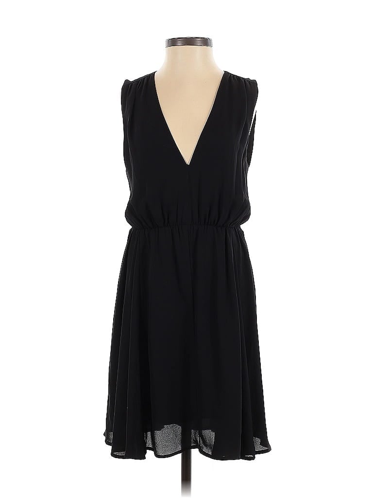 Pre-owned Express Outlet Casual Dress In Black