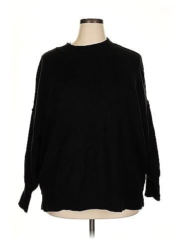 Zesica Pullover Sweater (view 1)