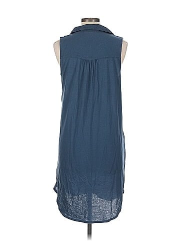Three Dots Sleeveless Button-Down Shirt (view 2)