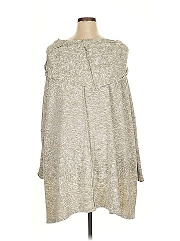 Easel Poncho (view 2)