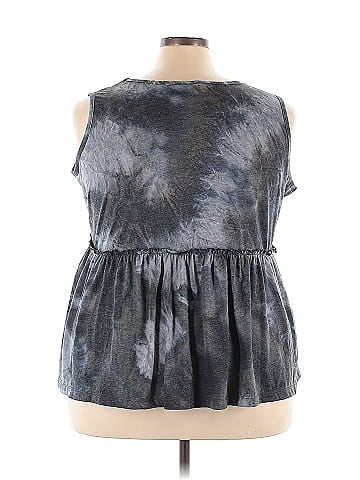 Amaryllis Sleeveless Blouse (view 2)