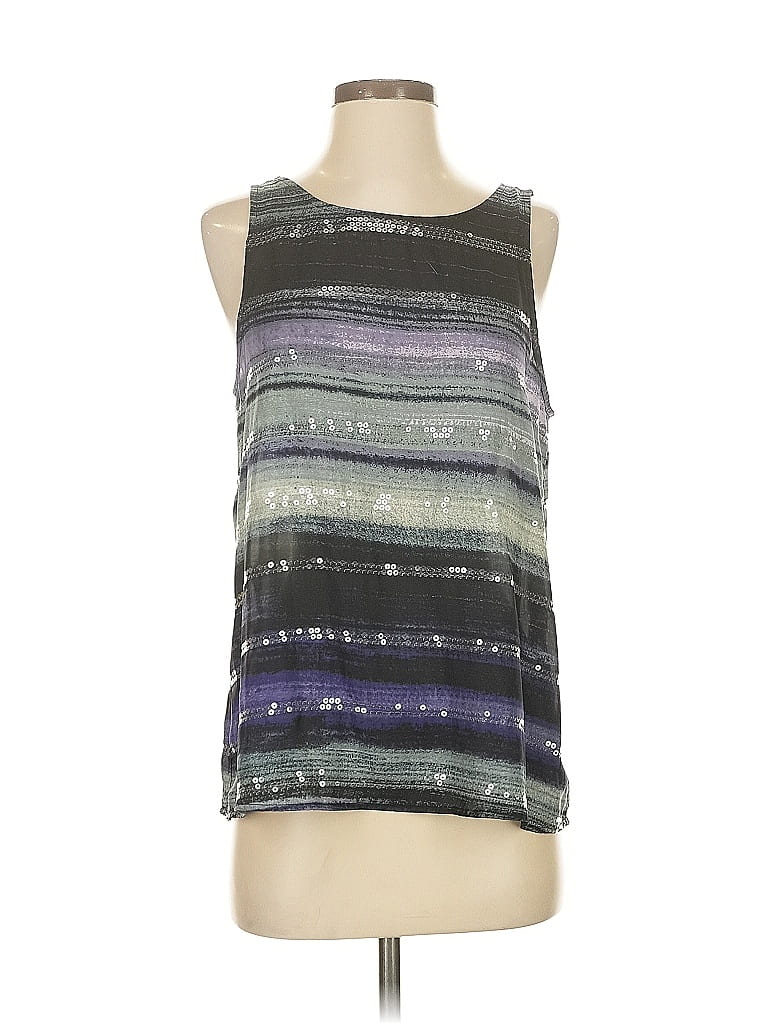 Click to view more detailed imagery on our partner's website Pre-owned Bb Dakota Sleeveless Top Silver Scoop Neck Tops