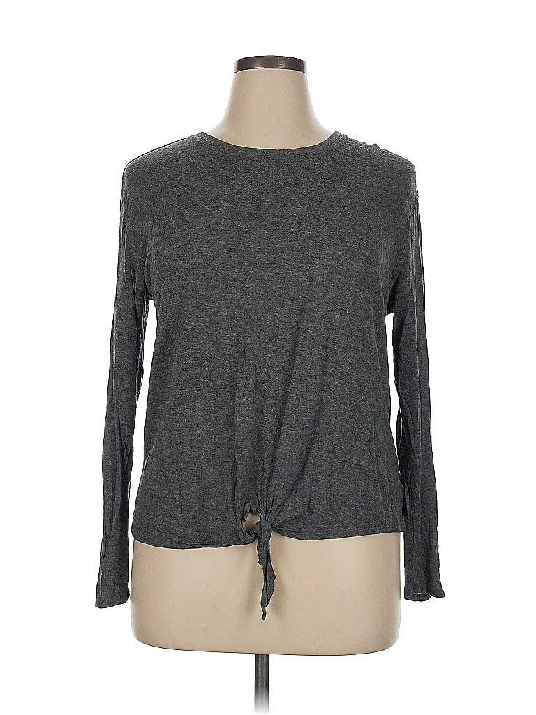 Pre-owned Ava & Viv Long Sleeve T-shirt In Gray