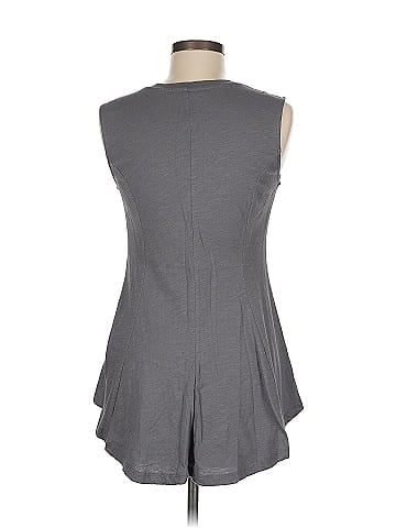 Eri + Ali Sleeveless T-Shirt (view 2)