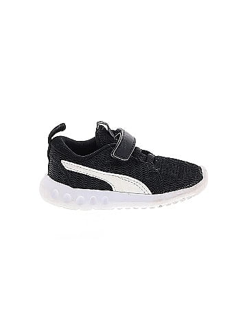 Puma Sneakers (view 1)