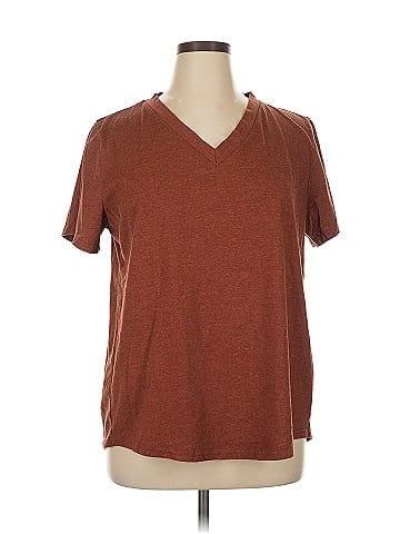 Amaryllis Short Sleeve T-Shirt (view 1)
