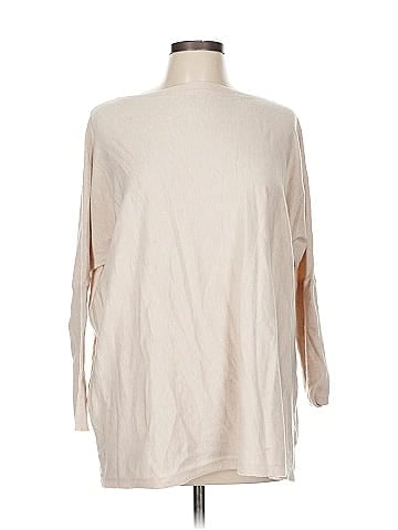 Bluivy Poncho (view 1)