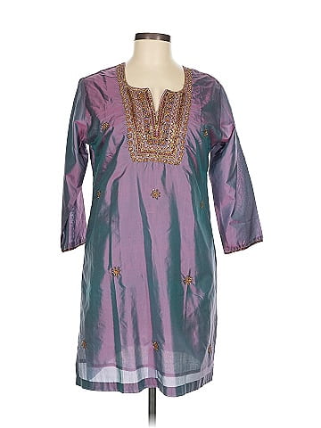 Unbranded 3/4 Sleeve Silk Top (view 1)