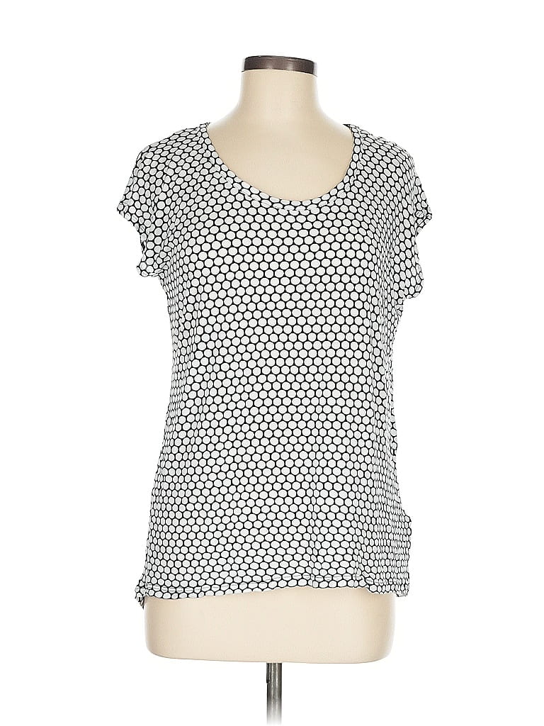 Click to view more detailed imagery on our partner's website Pre-owned Michael Michael Kors Short Sleeve Top Silver Polka Dots Pattern Square Neckline Tops