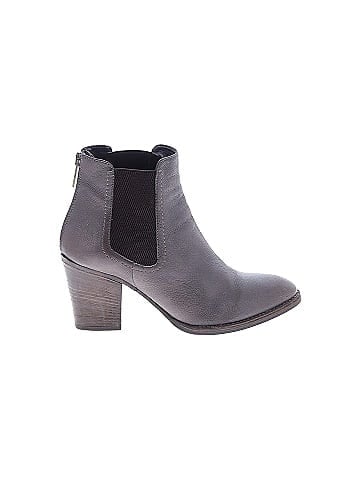 AQUATALIA Ankle Boots (view 1)