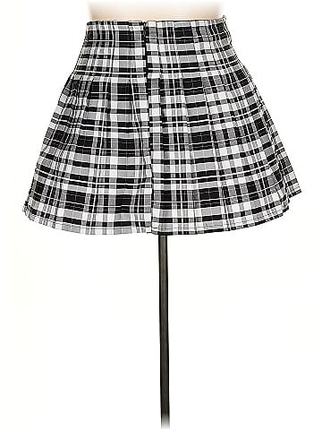 No Boundaries Casual Skirt (view 2)