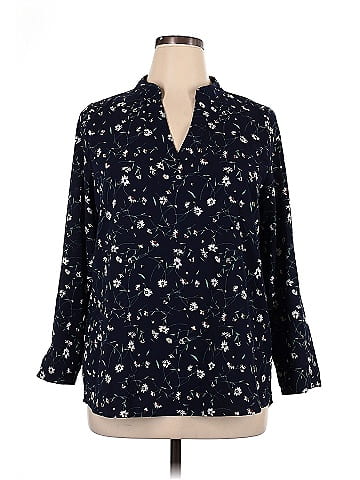Amaryllis 3/4 Sleeve Blouse (view 1)