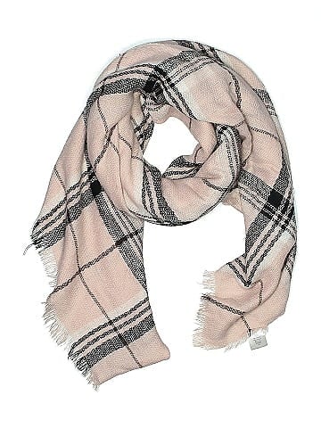 Isa & Stef Scarf (view 1)