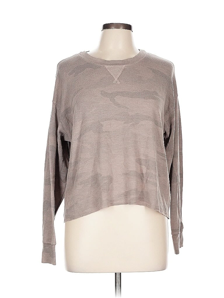 Click to view more detailed imagery on our partner's website Pre-owned Splendid Long Sleeve T-shirt In Gray