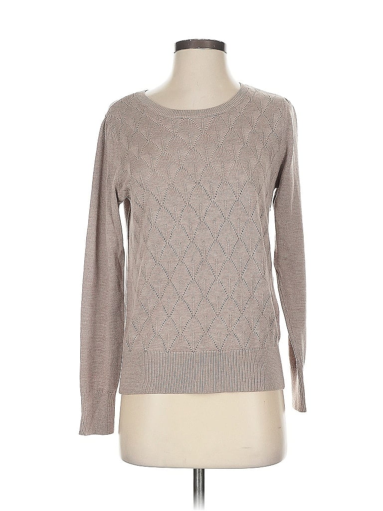 Click to view more detailed imagery on our partner's website Pre-owned Banana Republic Factory Store Long Sleeve T-shirt In Gray