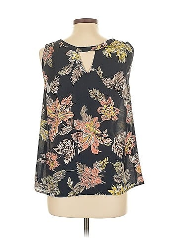 Collective Concepts Sleeveless Blouse (view 2)