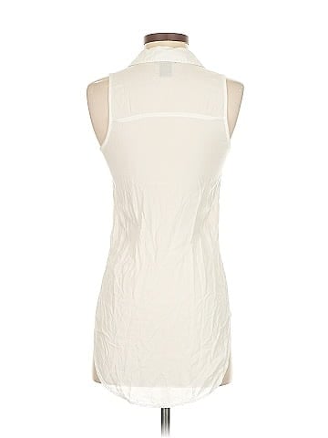 Wet Seal Sleeveless Blouse (view 2)