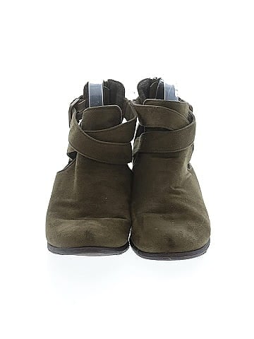 Wild Diva Ankle Boots (view 2)