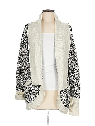 Quinn Cardigan (view 1)