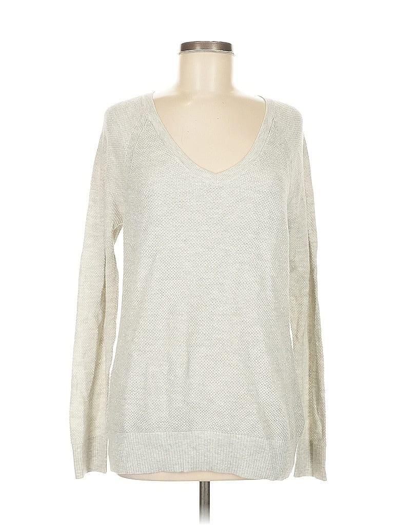 Click to view more detailed imagery on our partner's website Pre-owned Gap Pullover Sweater In Silver