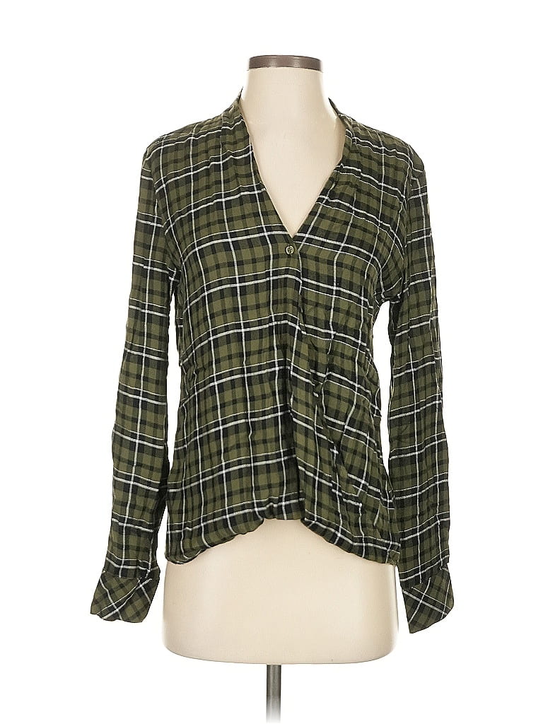 Click to view more detailed imagery on our partner's website Pre-owned Cloth & Stone Long Sleeve Blouse In Green
