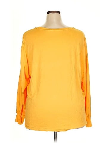 Candace Cameron Bure Pullover Sweater (view 2)