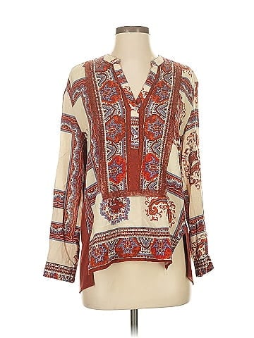 Tiny 3/4 Sleeve Blouse (view 1)
