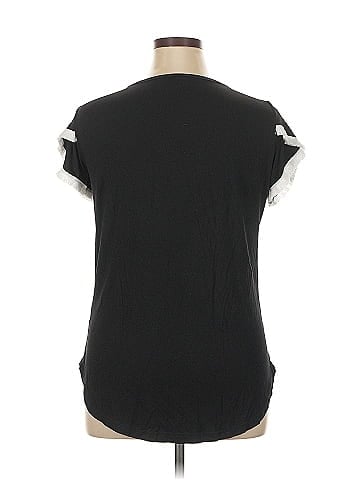 Amaryllis Short Sleeve T-Shirt (view 2)