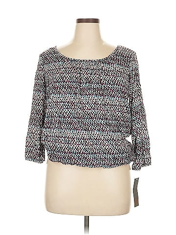 Daisy Fuentes 3/4 Sleeve Top (view 1)
