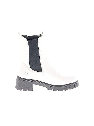 Qupid Boots (view 1)