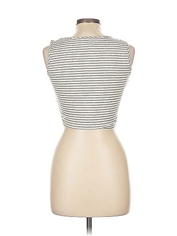 Col Story Sleeveless T-Shirt (view 2)