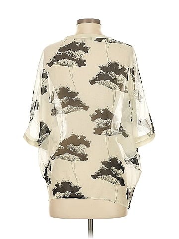 Elizabeth and James 3/4 Sleeve Blouse (view 2)