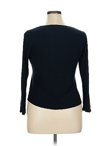 Venus Long Sleeve Henley (view 2)