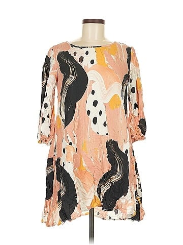 The Odells 3/4 Sleeve Blouse (view 1)