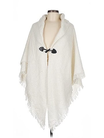 Modena Poncho (view 1)