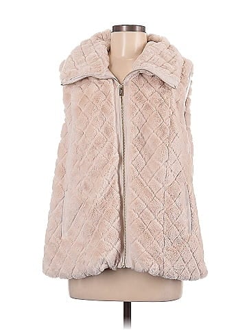 Carmen Carmen Marc Valvo Faux Fur Vest (view 1)