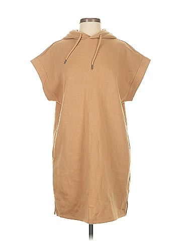 DSG x Twitch + Allison Poncho (view 1)
