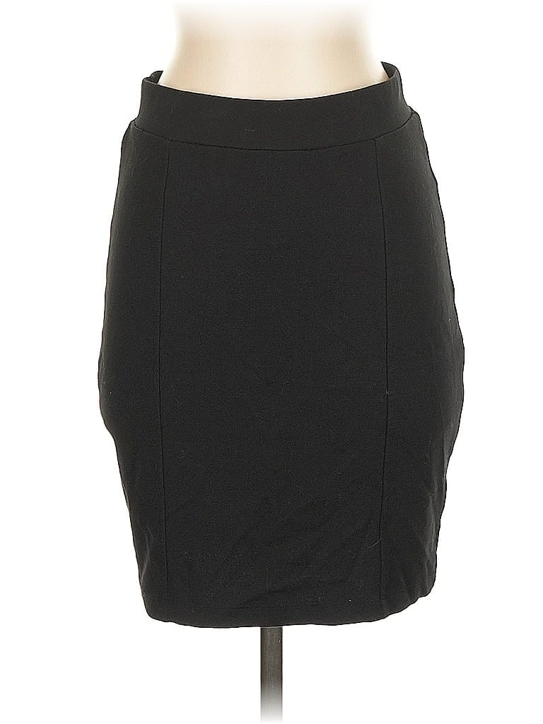 Pre-owned H&m Casual Skirt In Black