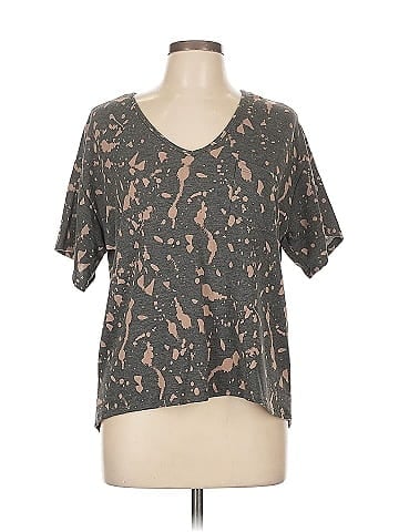 Gilli Short Sleeve Blouse (view 1)