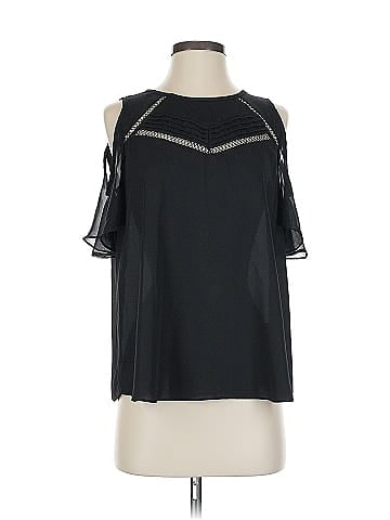 Heartloom Sleeveless Blouse (view 1)