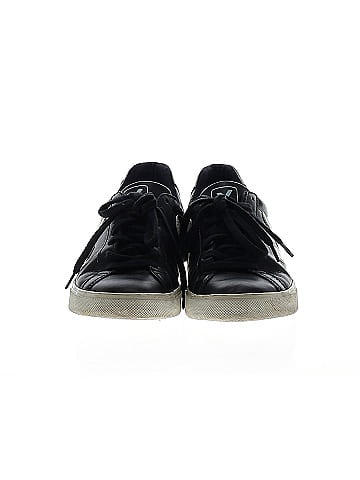VEJA Sneakers (view 2)