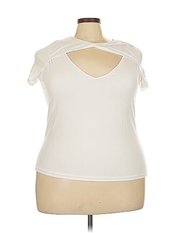 Jolie & Joy Sleeveless T-Shirt (view 1)