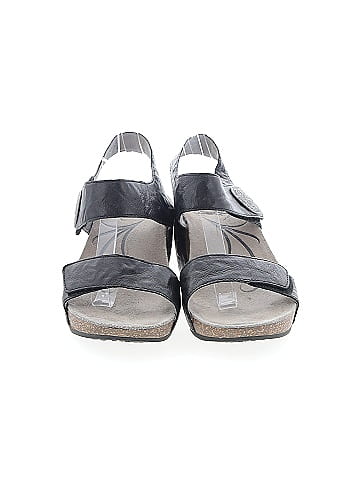 ABEO Wedges (view 2)